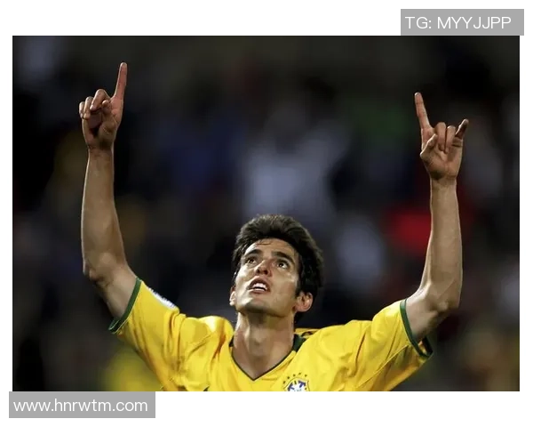 足球巨星精彩集锦：盘点那些改变历史的经典瞬间与非凡技艺