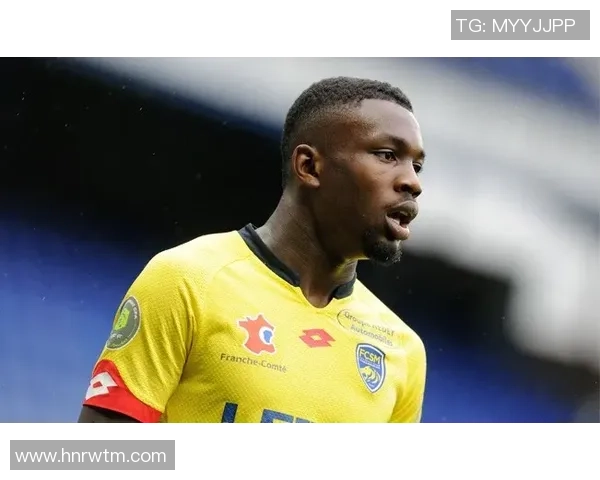 青春风采闪耀赛场足球少年崭露头角成就未来之星